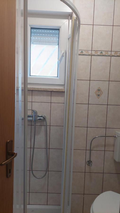 Studio 7Even Ground Floor Pula Exterior foto